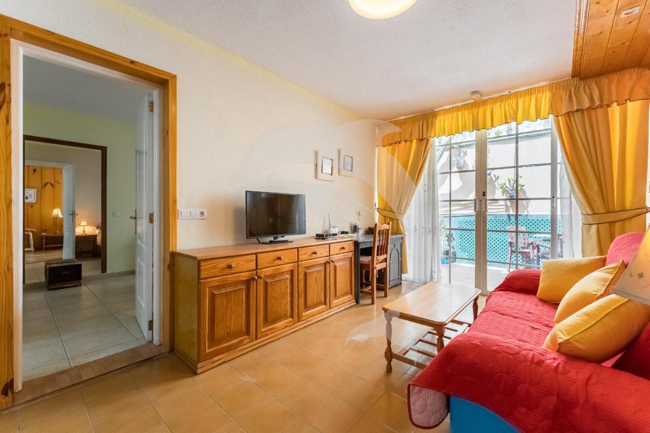 Apartamentos Los Delfines Эль-Медано Экстерьер фото
