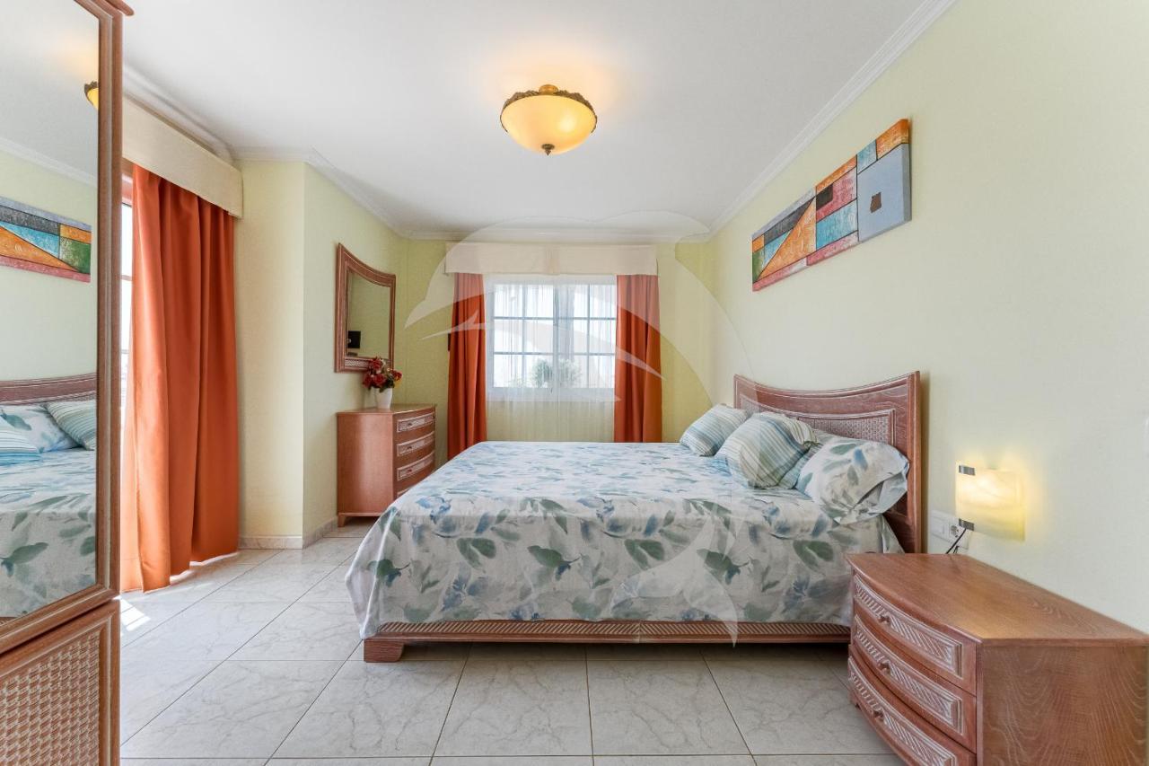 Apartamentos Los Delfines Эль-Медано Экстерьер фото