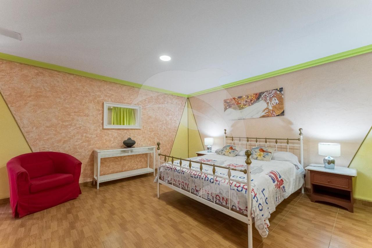 Apartamentos Los Delfines Эль-Медано Экстерьер фото